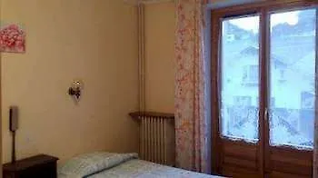**  Hotel Les Fleurs Montriond France